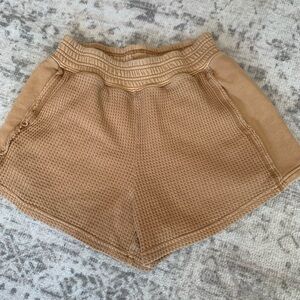 Aerie- Waffle Knit High-Waist Womenβs Shorts - Tan